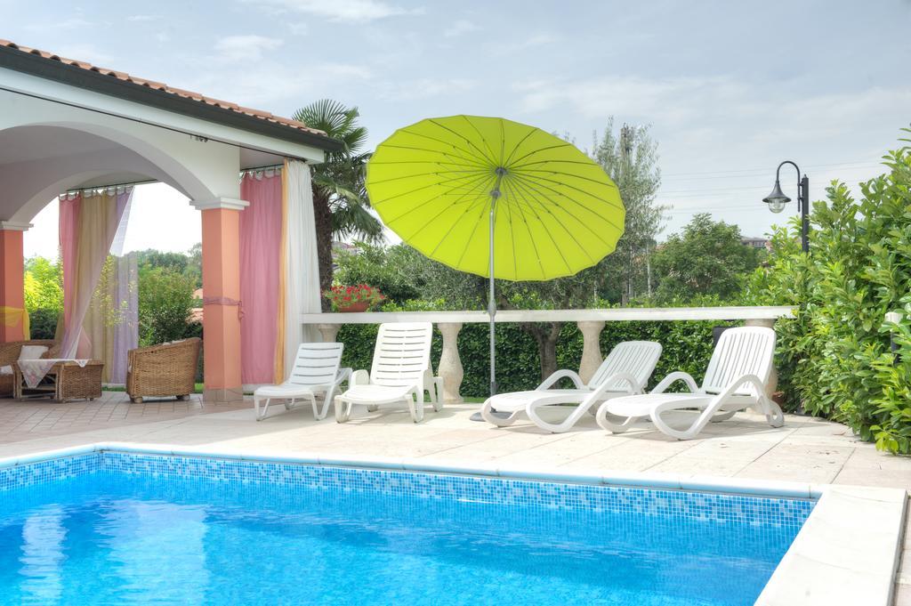 B&B Villa Gloriana Sona Bagian luar foto
