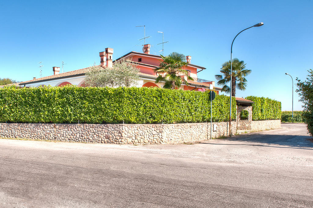 B&B Villa Gloriana Sona Bagian luar foto